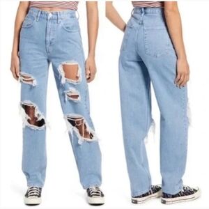 BDG Urban Outfitters Washed Denim Destroy Modern Boyfriend Jeans